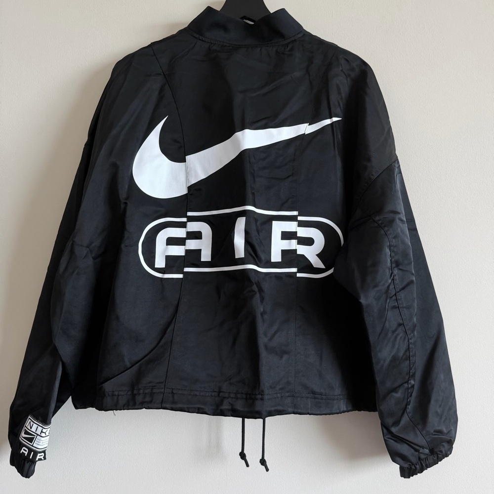 Nike Air Oversized Woven Bomber Jacket - Picture 10 of 12